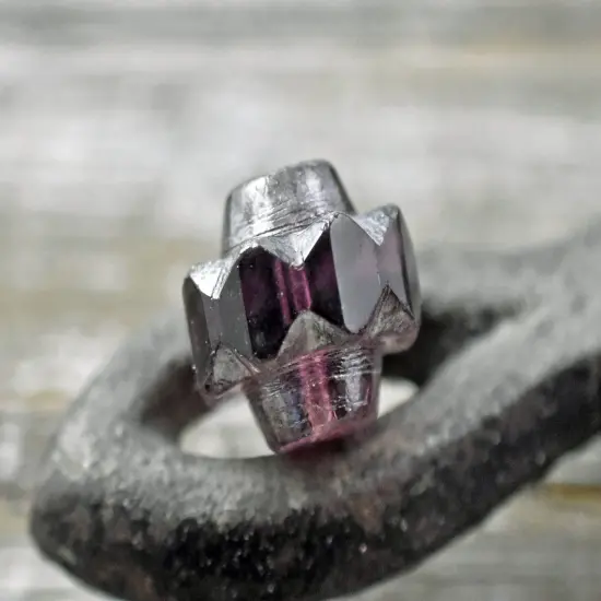 *4* 13x15mm Silver Mercury Washed Amethyst Faceted Crown Beads {1}