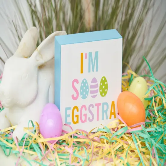 I'm Eggstra Shelf Block {3}