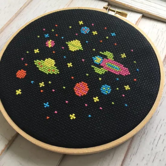 Outer Space Aliens Spaceship Counted Cross Stitch DIY KIT Beginner {2}