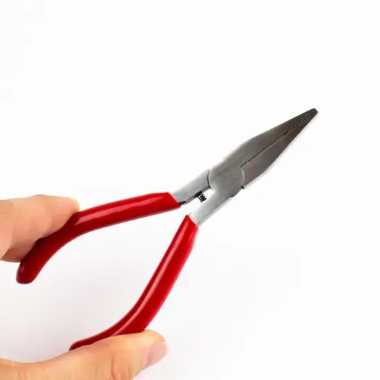 Flat Nose Pliers {5}
