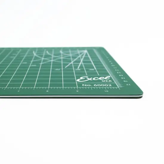 8.5" x 12" Cutting Mat Green {3}