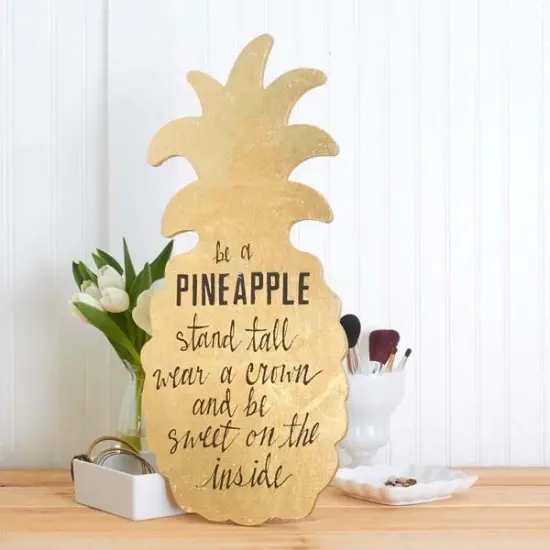 21 in. Unfinished Wooden Pineapple Shape {6}