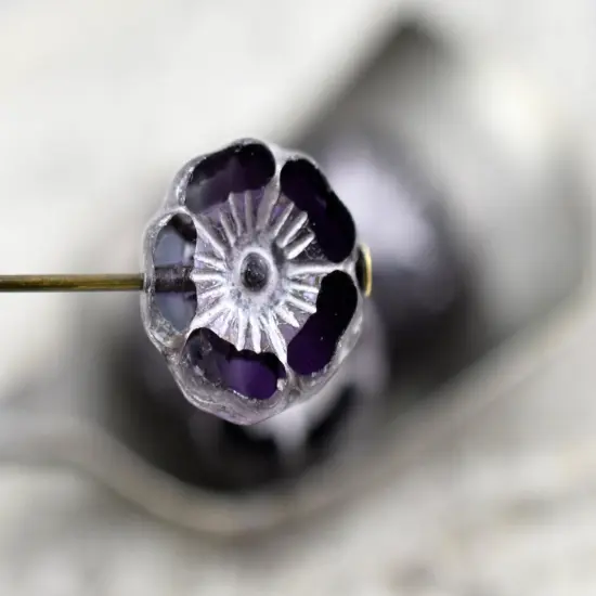 *12* 12mm Silver Washed Plum Purple Hawaiian Flower Beads {2}