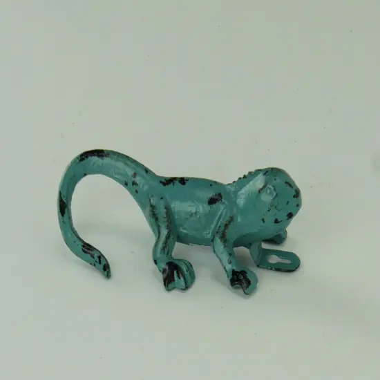 Distressed Green Metal Lizard Wall Hooks Set of 6 {3}