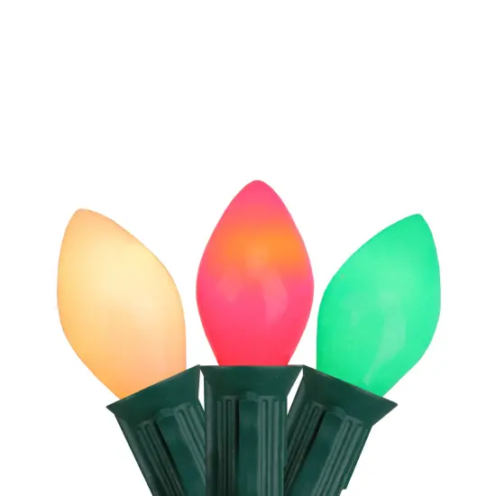 Northlight Set of 25 Opaque Red, White and Green C7 Christmas Light Set, 24ft Green Wire {1}