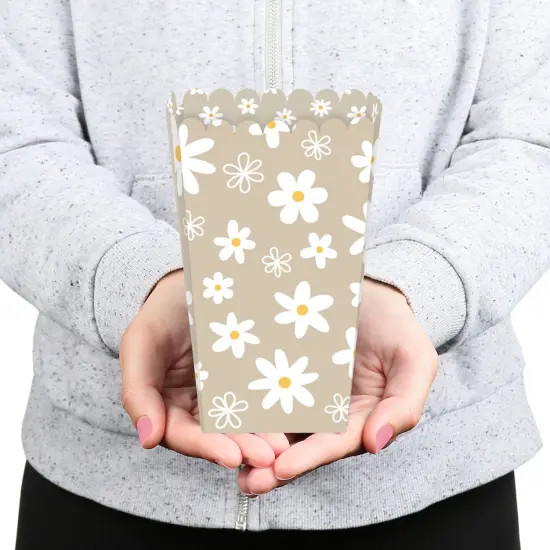 Big Dot of Happiness Tan Daisy Flowers - Floral Party Favor Popcorn Treat Boxes - Set of 12 {6}