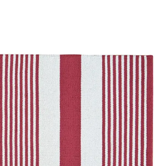 2'0" x 5'0" Red & White 4th of July Patriotic Woven Indoor Rug {3}