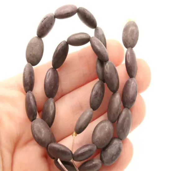 31 14mm Dyed Purple Howlite Flat Oval Stone Beads {3}