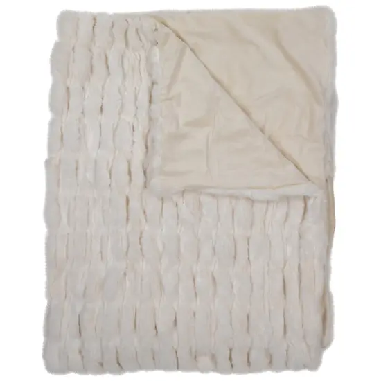 Northlight Plush White Fluffy Thick Throw Blanket 50" x 60" {6}
