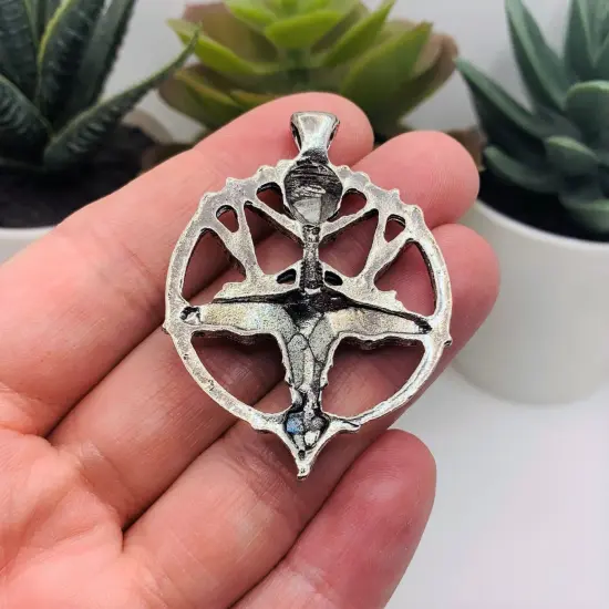 1, 4 or 20 Pieces: Silver Baphomet Pentagram Satan Pendants {3}