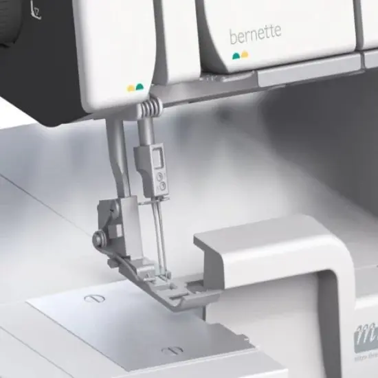 Bernette b64 AirLock Serger With Foot Bundle {4}