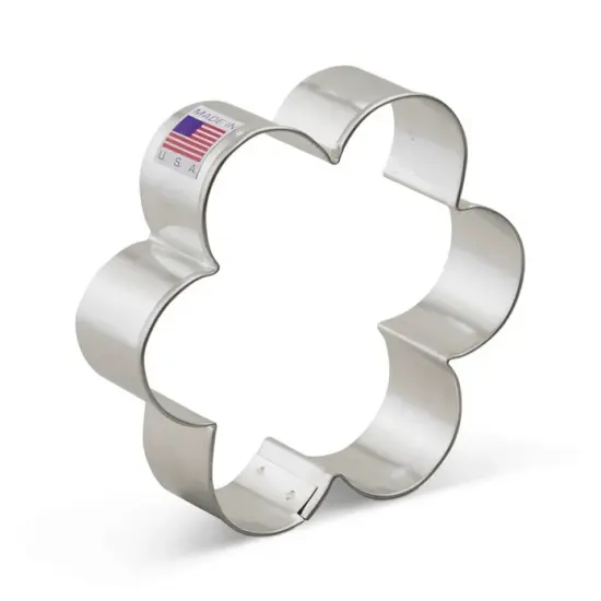 Ann Clark Scalloped Edge Flower Cookie Cutter {2}