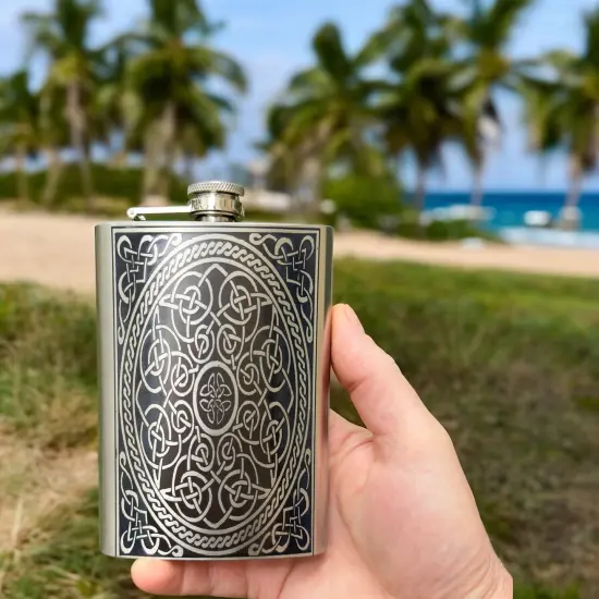 8oz Celtic Design Stainless Steel Flask {2}
