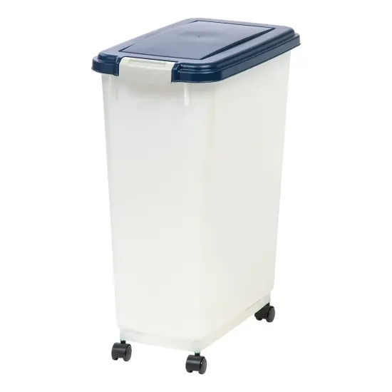 IRIS USA Airtight Pet Food Container with Casters, Navy {1}