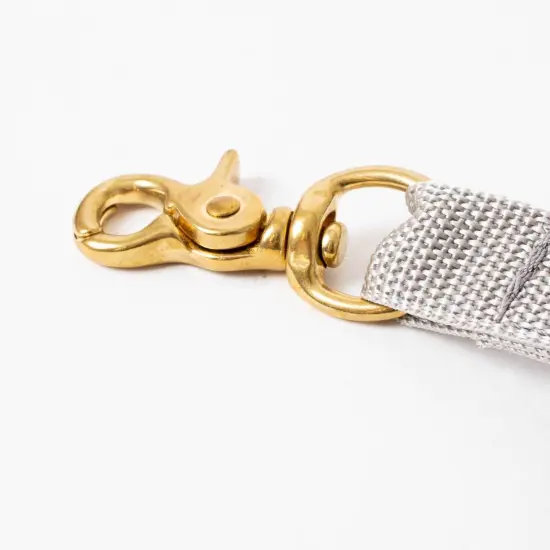 Amish-Made Clothespin Laundry Bag Heavy-Duty and Waterproof 15" x 11.5" Green {6}