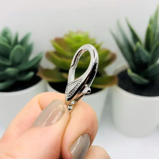 4, 20 or 50 Pieces: 16 x 31 mm Silver Plated Decorative Lobster Clasps {3}