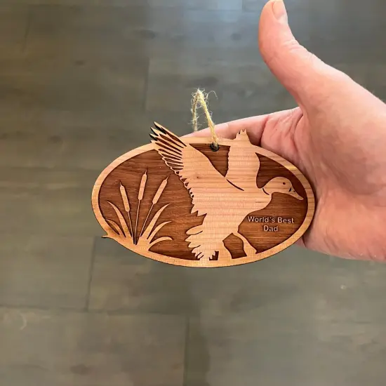 Flying Duck Worlds Best Dad - Cedar Ornament {4}