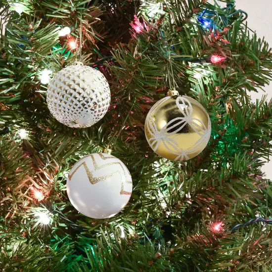 RN&rsquo;D Christmas Decorative Ball Ornaments &ndash; White and Gold Christmas Ball Hanging Tree Ornament Set Assorted Designs - 30 Piece Set {5}