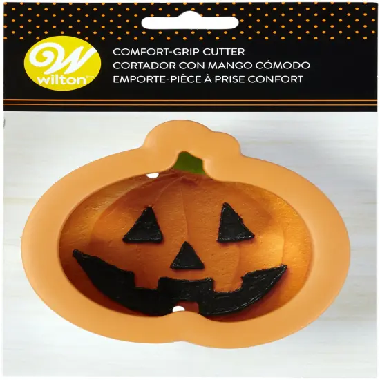 Wilton Comfort-Grip Cookie Cutter 4"-Pumpkin {1}