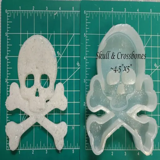 Skull & Crossbones Silicone Freshie Mold {1}