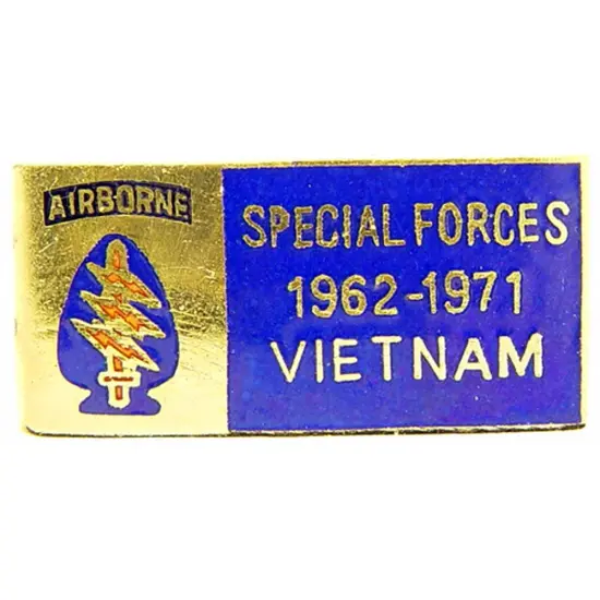 U.S. Army Special Forces Vietnam Pin 1 1/8" {1}