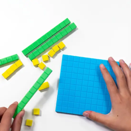 Mathcubes - Place Values {4}