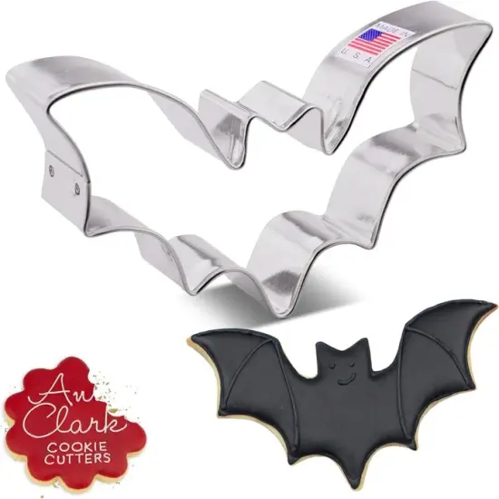 Ann Clark Bat Cookie Cutter, 4.9" Batman Logo {1}