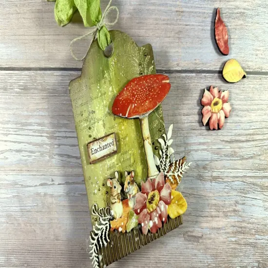 Stamperia Colored Wooden Shapes A5-Woodland {2}