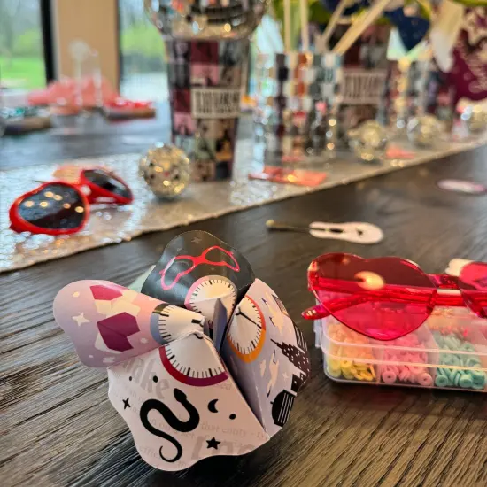 Big Dot of Happiness In My Party Era - Celebrity Concert Party Cootie Catcher Game - Truth or Dare Fortune Tellers - Set of 12 {5}