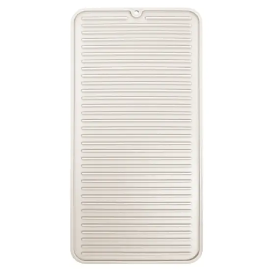 mDesign Silicone Heat-Resistant Hair Care Styling Tool Mat Tray {4}