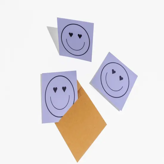 Heart Eyes Smiley Face Valentine's Day {1}