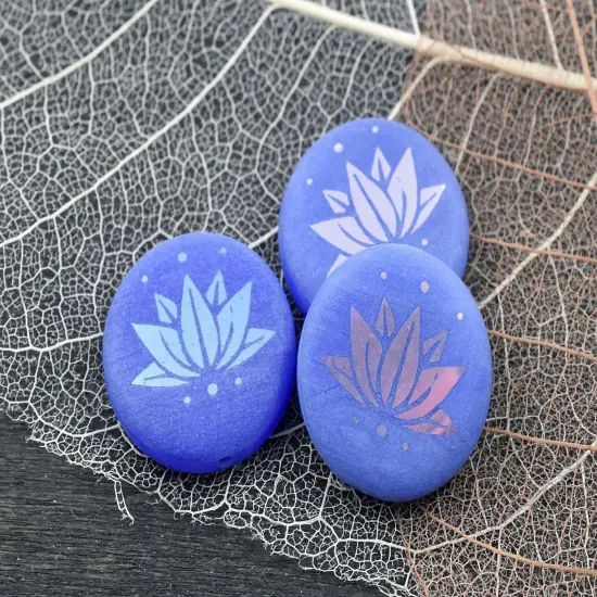 *8* 17mm Periwinkle AB Laser Tattoo Lotus Flower Coin Beads {3}