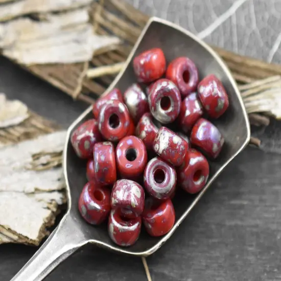 20g Opaque Red Rembrandt 2/0 Matubo Beads {1}