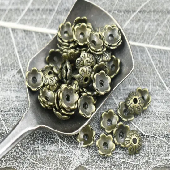 *250* 6mm Antique Bronze Bead Caps {3}