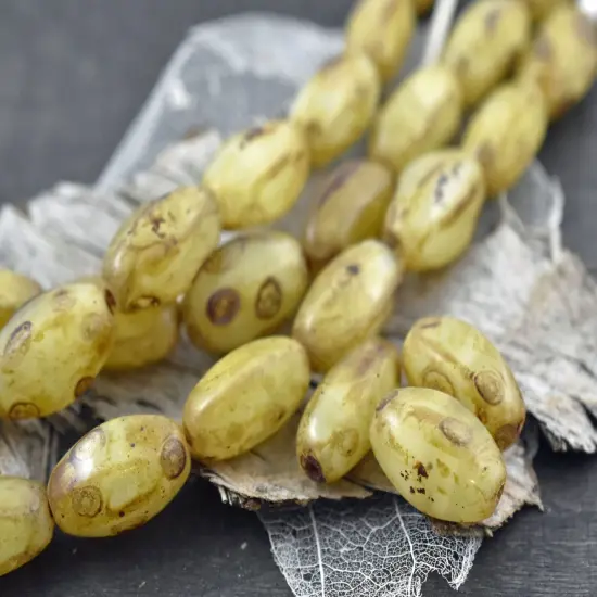 *10* 20x13mm Caramel Picasso Wedged Oval Beads {2}