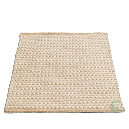 Handwoven Beige and White Geometric Wool Flatweave Kilim Rug, 2' x 3' {4}