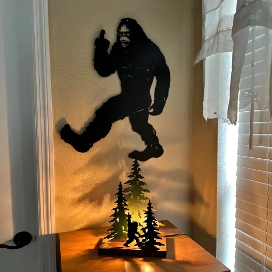 Rustic Metal Rude Bigfoot In Forest Accent Lamp Decorative Sasquatch Home Decor {5}