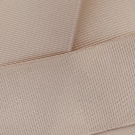 1.5" Grosgrain Ribbon Solid 823 Taupe 50yd {1}