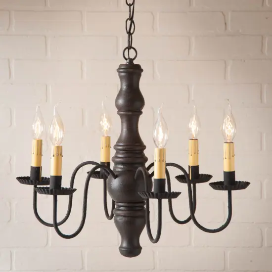 Gettysburg Chandelier in Black {3}