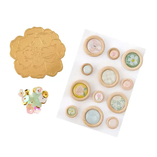 Gingham Garden Embellishment Buttons 20/Pkg-W/Gold Foil {3}