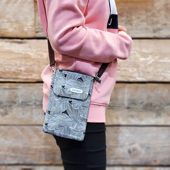 Wrapables Mini Crossbody Cell Phone Bag Front Flap / Brown {6}