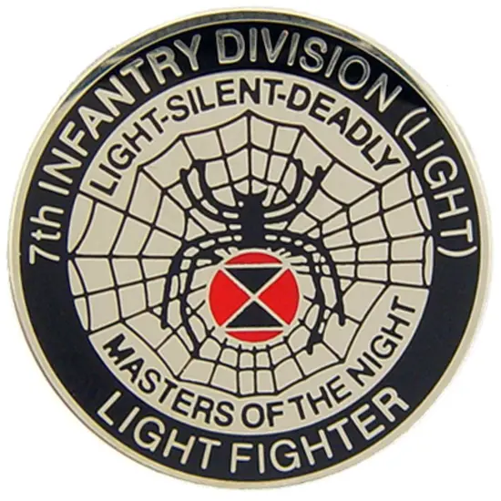 U.S. Army 7th Light Infantry Division Pin 1" {1}
