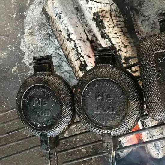 Rome Cast Iron Round Campfire Sandwich Pie Iron 4 in x 22 inch {5}