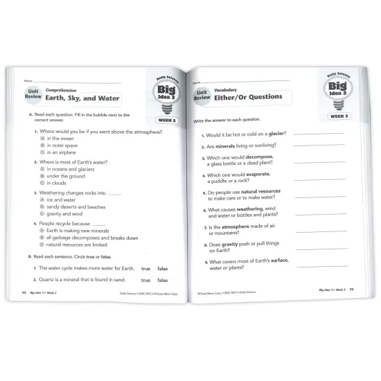 Daily Science Book, Grade 2 {2}