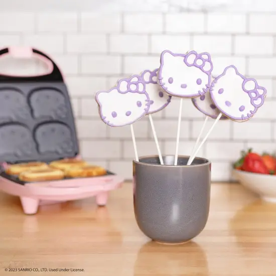 Uncanny Brands Hello Kitty Cake Pop Maker {2}