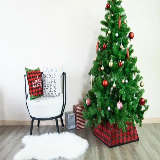 Northlight 19" Red and Black Plaid Square Christmas Tree Collar {3}