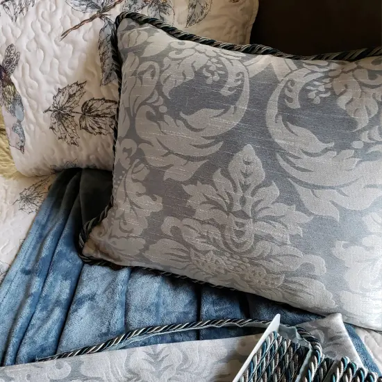 36 yards of Conso 1/2" Twisted Lip Cord Trim | 36 yard cut {3}