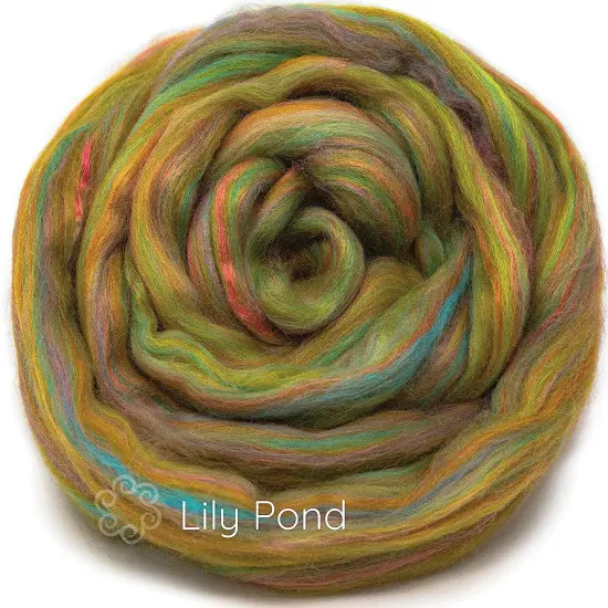 Merino Bamboo Blend Wool Fiber. Soft Combed Top Roving for Spinning & Felting. Lily Pond {1}