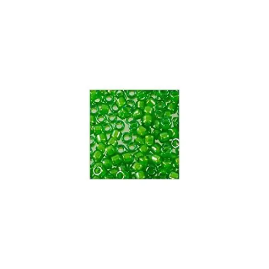 Miyuki Delica Seed Bead 11/0 Color Lined Leaf Green {3}
