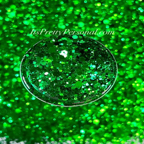 "Boughs of Holly XL&rdquo;- Basics Collection XL {2}